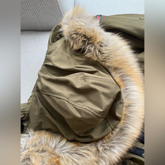 Tommy Hilfiger men’s winter jacket - Picture 3 of 5